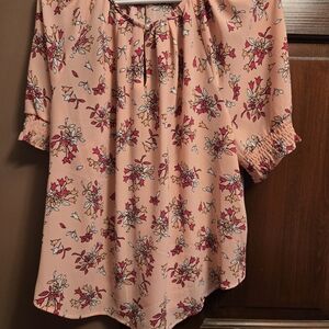 Liz Claiborne Floral Blouse in Peach and Red